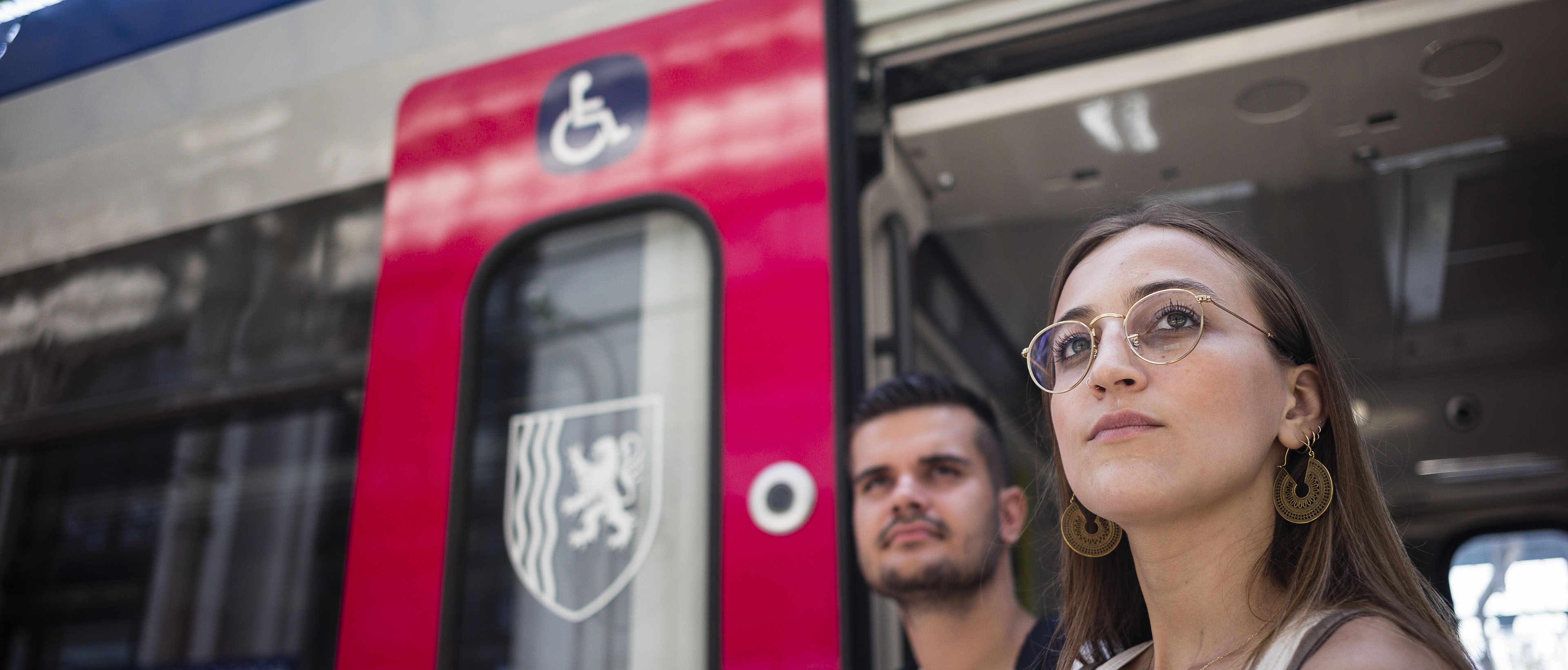 Jeunes dans un TER