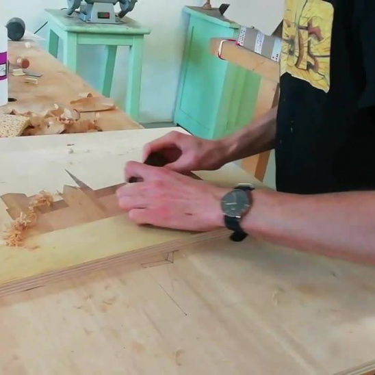 Réalisation en bois lors des olympiades des métiers