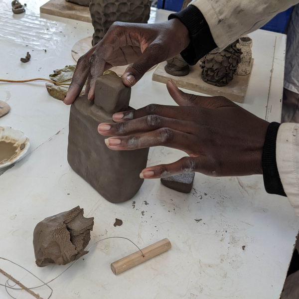 Résidence d'artiste au Lycée le Mas-Jambot à Limoges - céramique