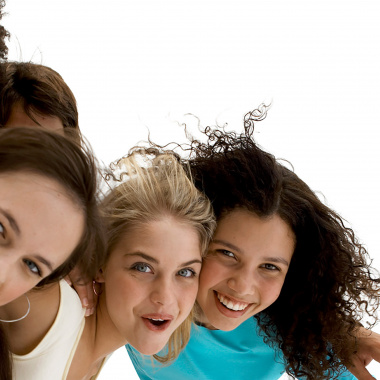 Semaines de sensibilisation des jeunes – femmes et entrepreneuriat