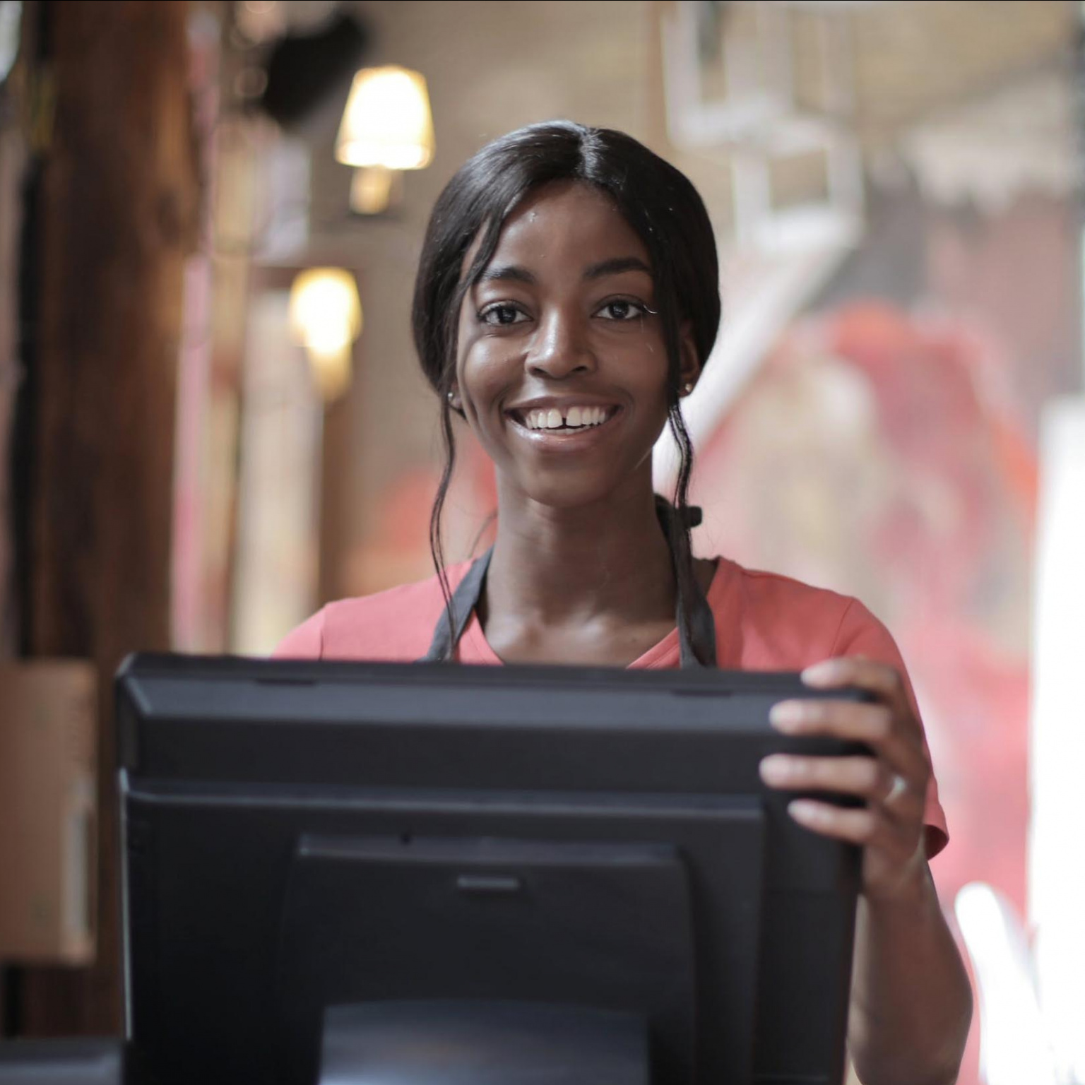 stage à  l'étranger - serveuse de restaurant