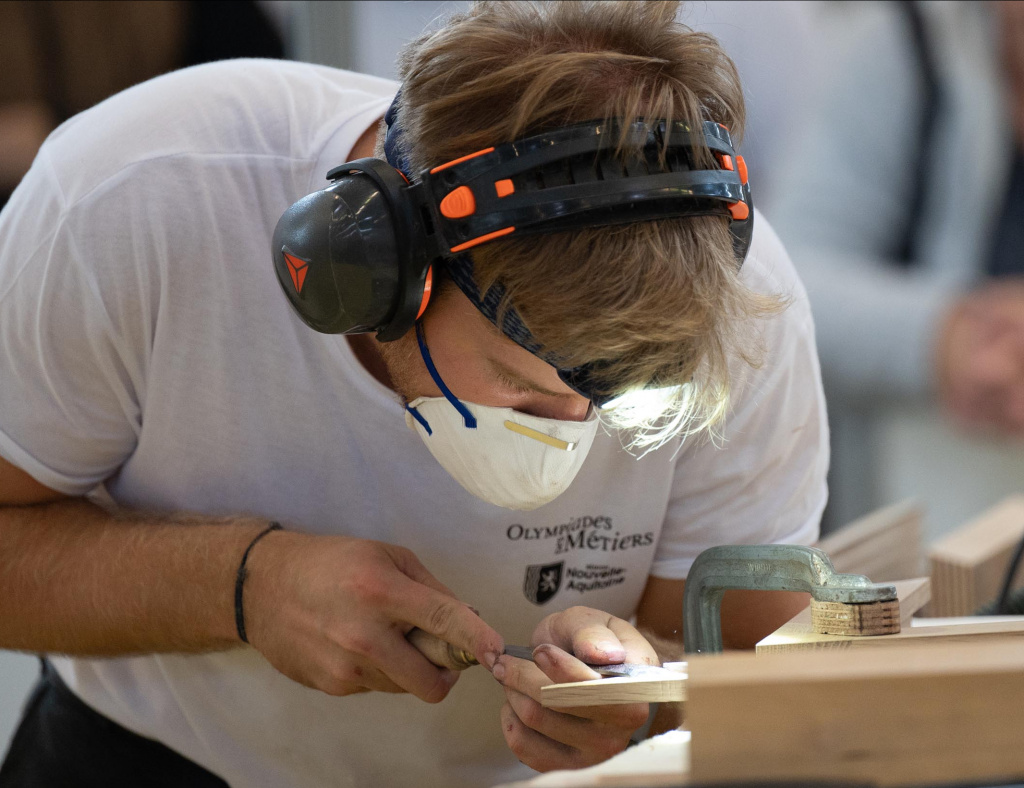 Olympiades des métiers - Bordeaux - épreuve de menuiserie
