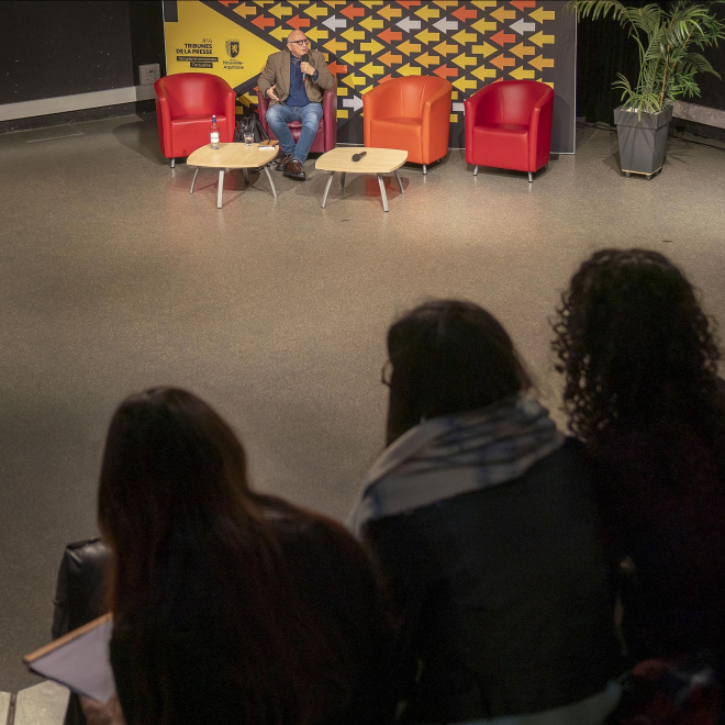 Des lycéens aux Tribunes de la presse pour comprendre et analyser les médias 